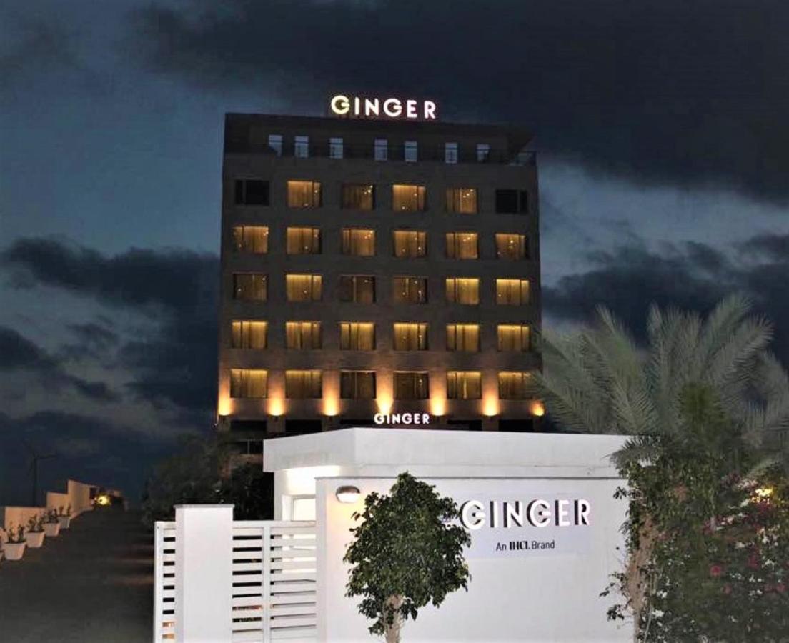 Ginger Dwarka Hotel Exterior photo